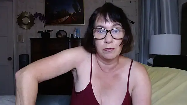 BigbustedBrenda online show from 10.31.25