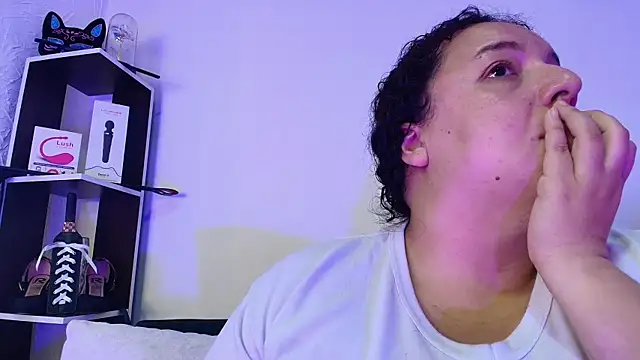 Snapshot of Natasha_Amber chatting on 11.08.25 Natasha Amber online show from 11.08.25