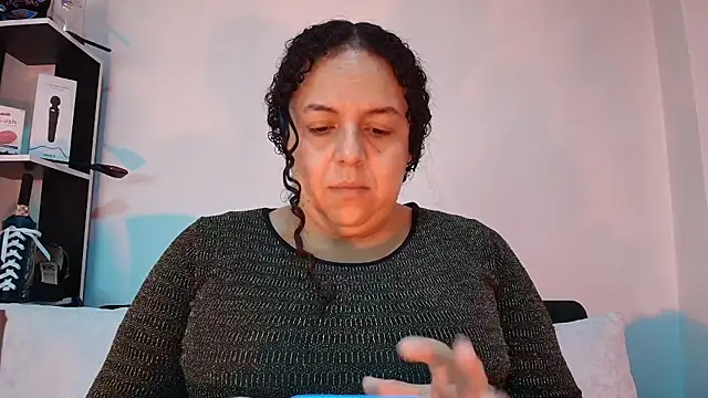 Snapshot of Natasha_Amber chatting on 11.11.25 Natasha Amber online show from 11.11.25