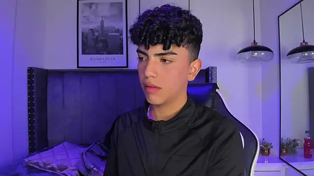 Snapshot of Niick_Twiink chatting on 11.05.25 Niick Twiink online show from 11.05.25