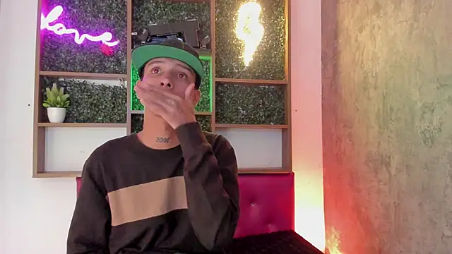 Max Steell online show from 10.28.25