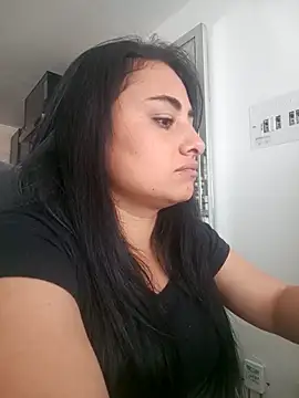 solandrea online show from 10.28.25