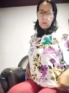 MaryHottiee online show from 11.14.25