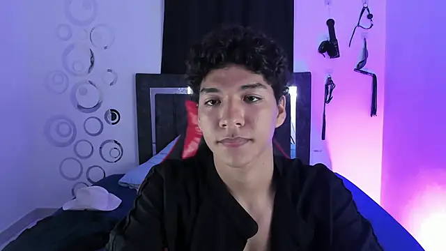 Snapshot of Maximiliano_Khalil chatting on 11.13.25 Maximiliano Khalil online show from 11.13.25