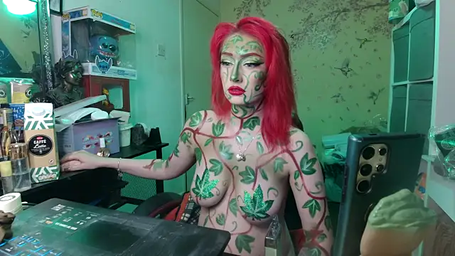 DaniDoodles420 online show from 04.15.26