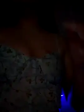 Snapshot of Pauli_Anhell chatting on 11.11.25 Pauli Anhell online show from 11.11.25