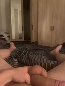 Snapshot of Secret954 chatting on 11.09.25 Secret954 online show from 11.09.25