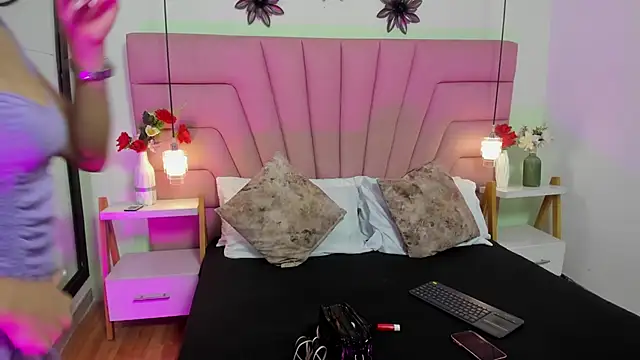 Kim Luna1 online show from 02.08.26