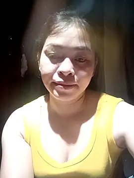 Snapshot of Bamboo-niee123 chatting on 10.30.25 Bamboo-niee123 online show from 10.30.25