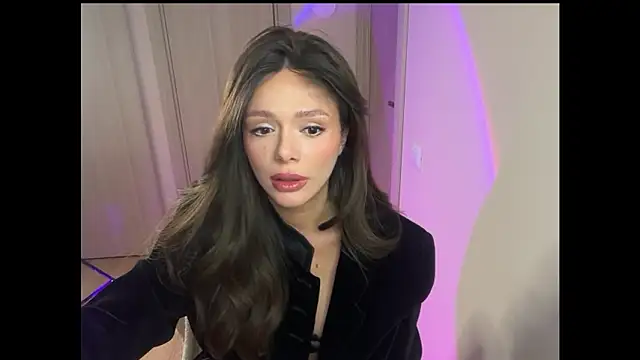 Lisa Graham online show from 12.18.25