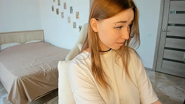 Angella Mills online show from 11.10.25