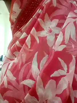 Cute Sanaaya online show from 12.15.25