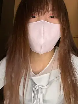 Snapshot of Natumi__ chatting on 10.31.25 Natumi   online show from 10.31.25