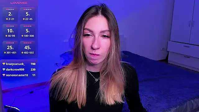 Snapshot of Alexis_Winx chatting on 11.22.25 Alexis Winx online show from 11.22.25