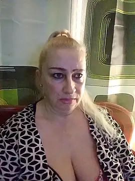 Esenia505 online show from 11.30.25