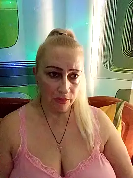 Esenia505 online show from 12.22.25