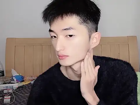 N228 online show from 11.06.25