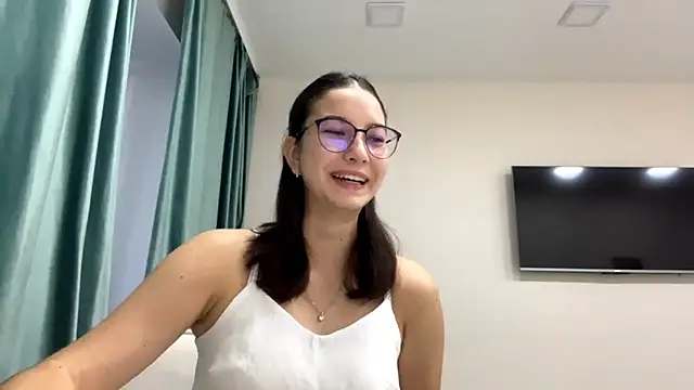 Allisgree online show from 11.10.25