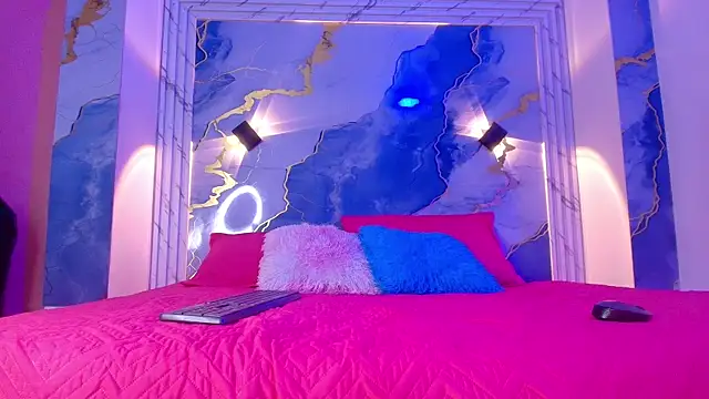 Girls from medellin online show from 11.14.25