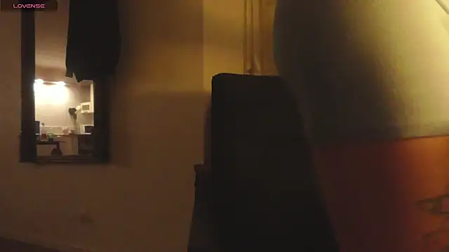 adeux2 online show from 02.05.26