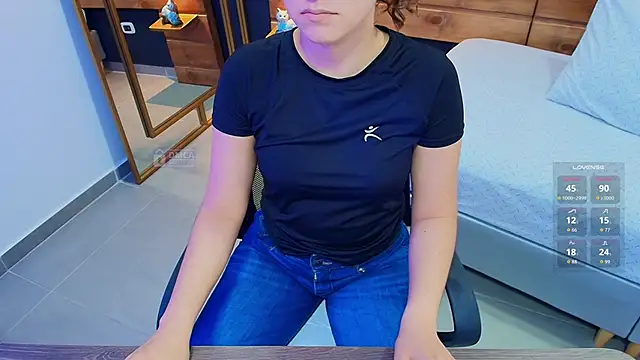 Snapshot of milena_kiitty chatting on 06.03.26 milena kiitty online show from 06.03.26