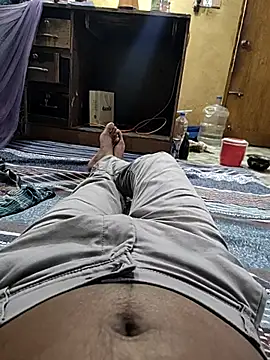 Snapshot of khajamah25 chatting on 10.30.25 khajamah25 online show from 10.30.25