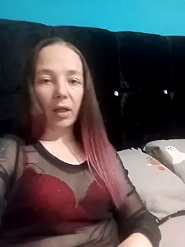 Snapshot of DeepestFantisy_x chatting on 10.30.25 DeepestFantisy x online show from 10.30.25