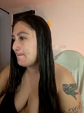 Amelia08 online show from 12.15.25