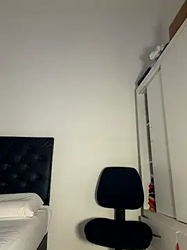 Romy-R-O online show from 01.13.26