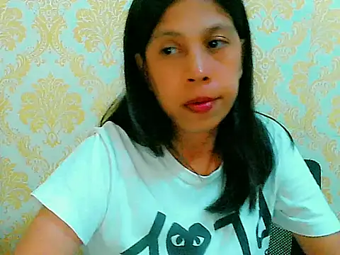 nhicole4u online show from 11.01.25