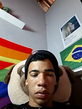 Snapshot of rafaelanaclett chatting on 10.30.25 rafaelanaclett online show from 10.30.25