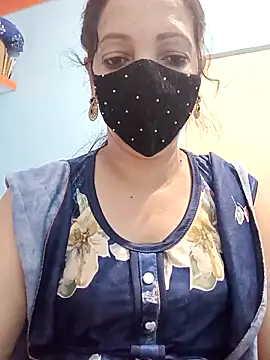 Snapshot of Priyaa_telugu chatting on 10.31.25 Priyaa telugu online show from 10.31.25