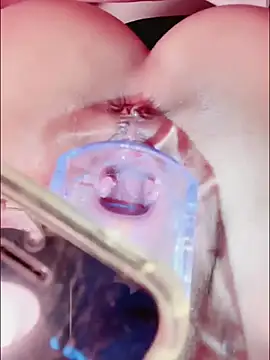 Snapshot of feid_ff chatting on 11.09.25 feid ff online show from 11.09.25