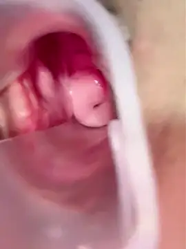 Snapshot of feid_ff chatting on 11.26.25 feid ff online show from 11.26.25