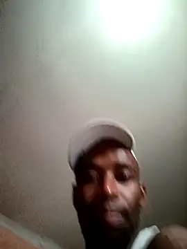 Snapshot of LILNMS chatting on 02.18.26 LILNMS online show from 02.18.26