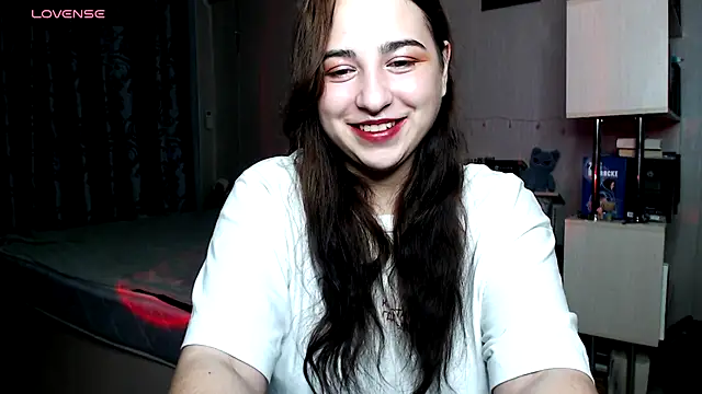 Snapshot of erica__mills chatting on 11.01.25 erica  mills online show from 11.01.25