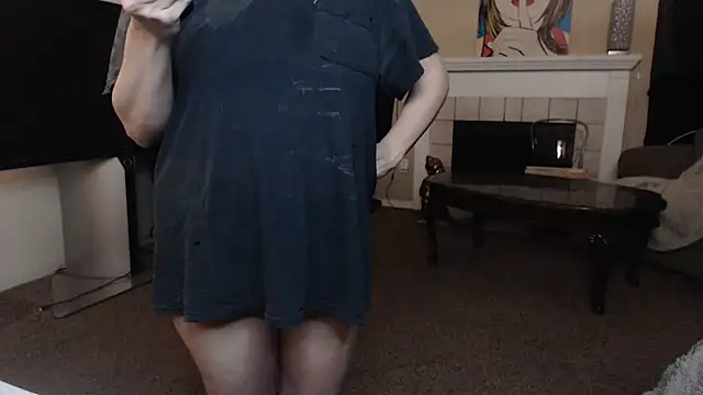 Snapshot of Skyl31 chatting on 11.03.25 Skyl31 online show from 11.03.25