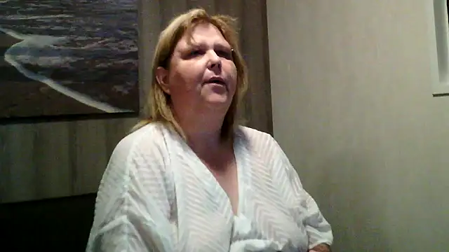 Sylviastar46 online show from 03.28.26