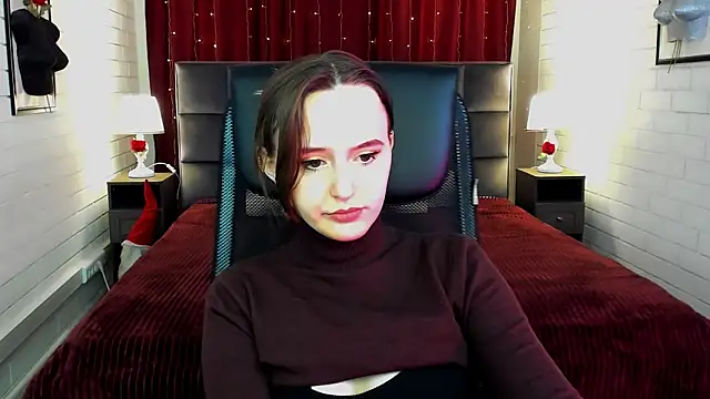 Snapshot of IreneBailey chatting on 11.17.25 IreneBailey online show from 11.17.25