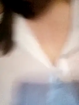 Snapshot of julybe chatting on 03.28.26 julybe online show from 03.28.26