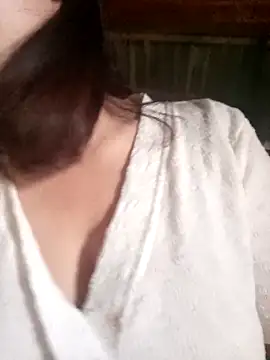 Snapshot of julybe chatting on 04.09.26 julybe online show from 04.09.26