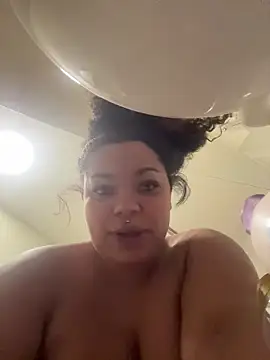 Snapshot of kennedylorel chatting on 11.09.25 kennedylorel online show from 11.09.25