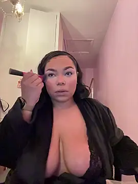 Snapshot of kennedylorel chatting on 12.05.25 kennedylorel online show from 12.05.25