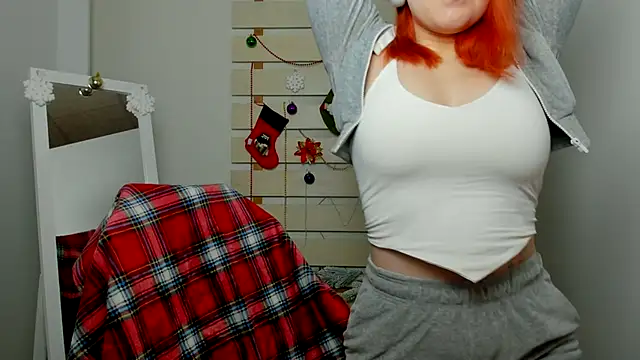 Snapshot of FoxPlayXX chatting on 12.03.25 FoxPlayXX online show from 12.03.25