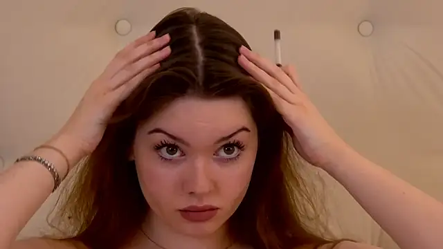 Snapshot of VickiBanx chatting on 11.09.25 VickiBanx online show from 11.09.25