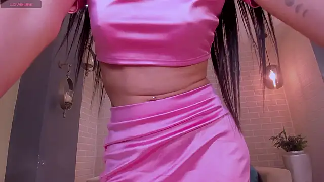 BellaConnorX online show from 02.25.26