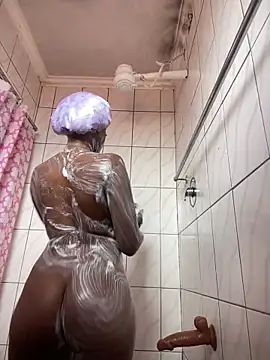 SP1CY MOMMY online show from 12.22.25