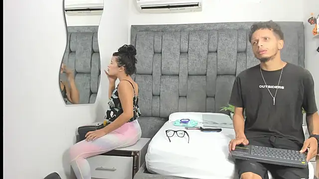 DamianandEva online show from 11.21.25