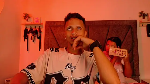 DamianandEva online show from 04.10.26