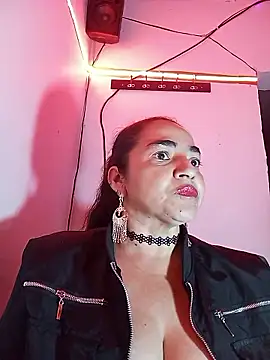 MaryRoze  online show from 01.15.26